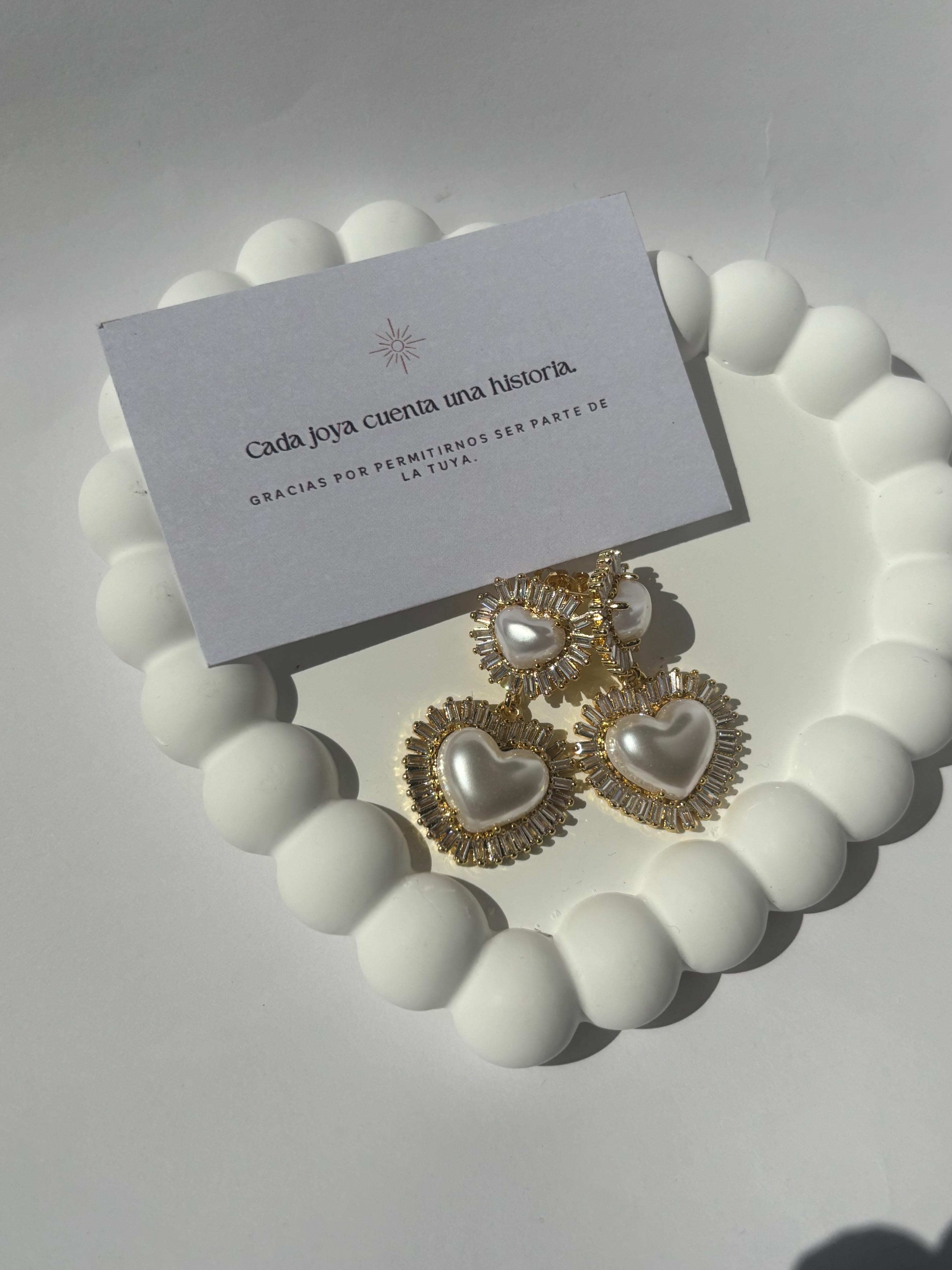 Pendientes de corazón con perla