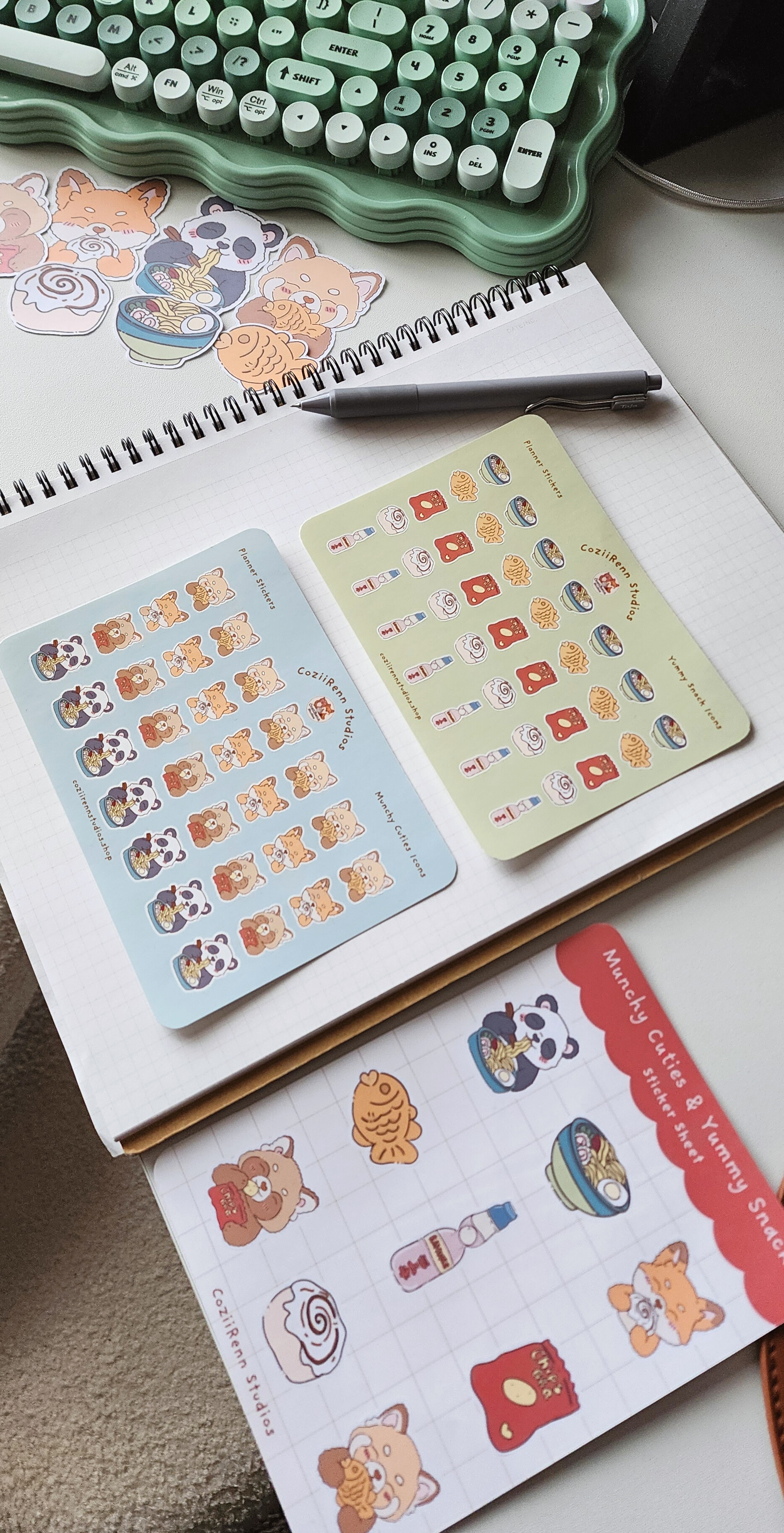 Munchy Cuties & Yummy Snacks Sticker Pack