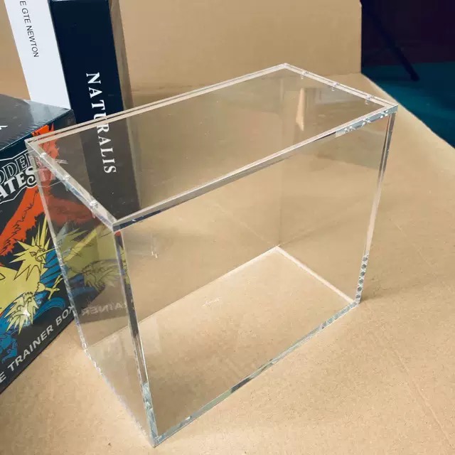 Pokémon ETB Acrylic Case -W8