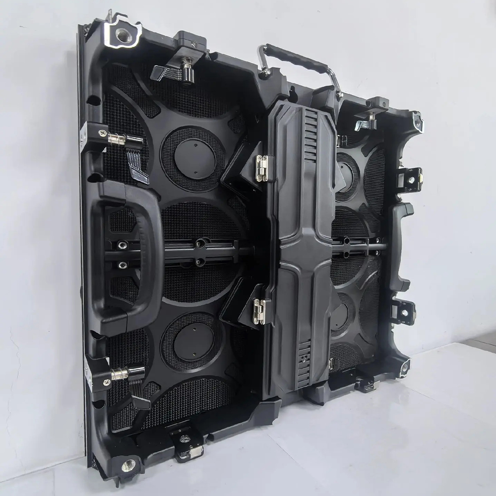 Flexible outdoor stage LED display rental solutions. Available in four sizes: P2.6, P2.9, P3.9, and P4.8, suitable for events of all sizes. On-time delivery and technical support provided.