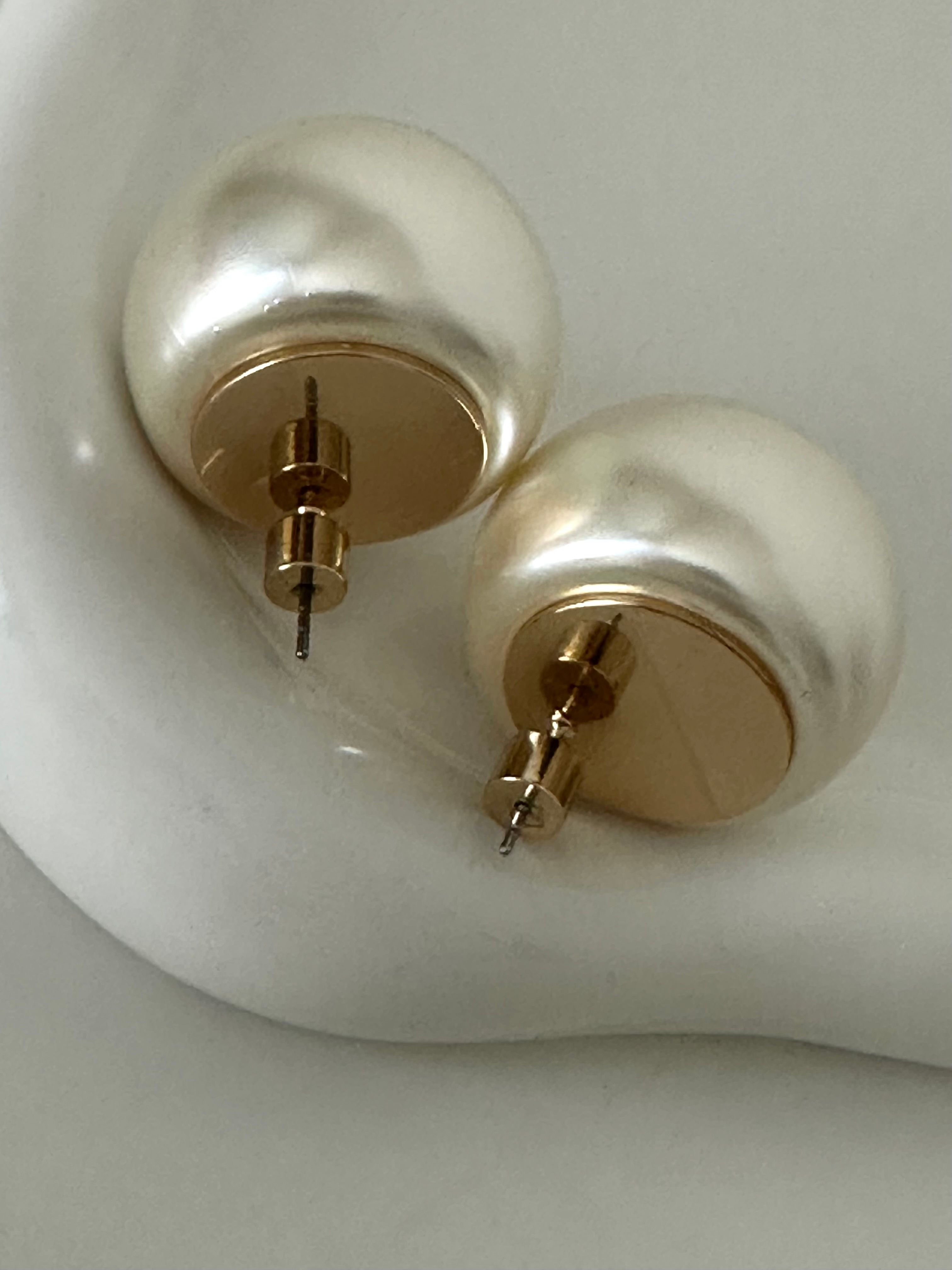 BOUCLES D'OREILLES EN PERLES