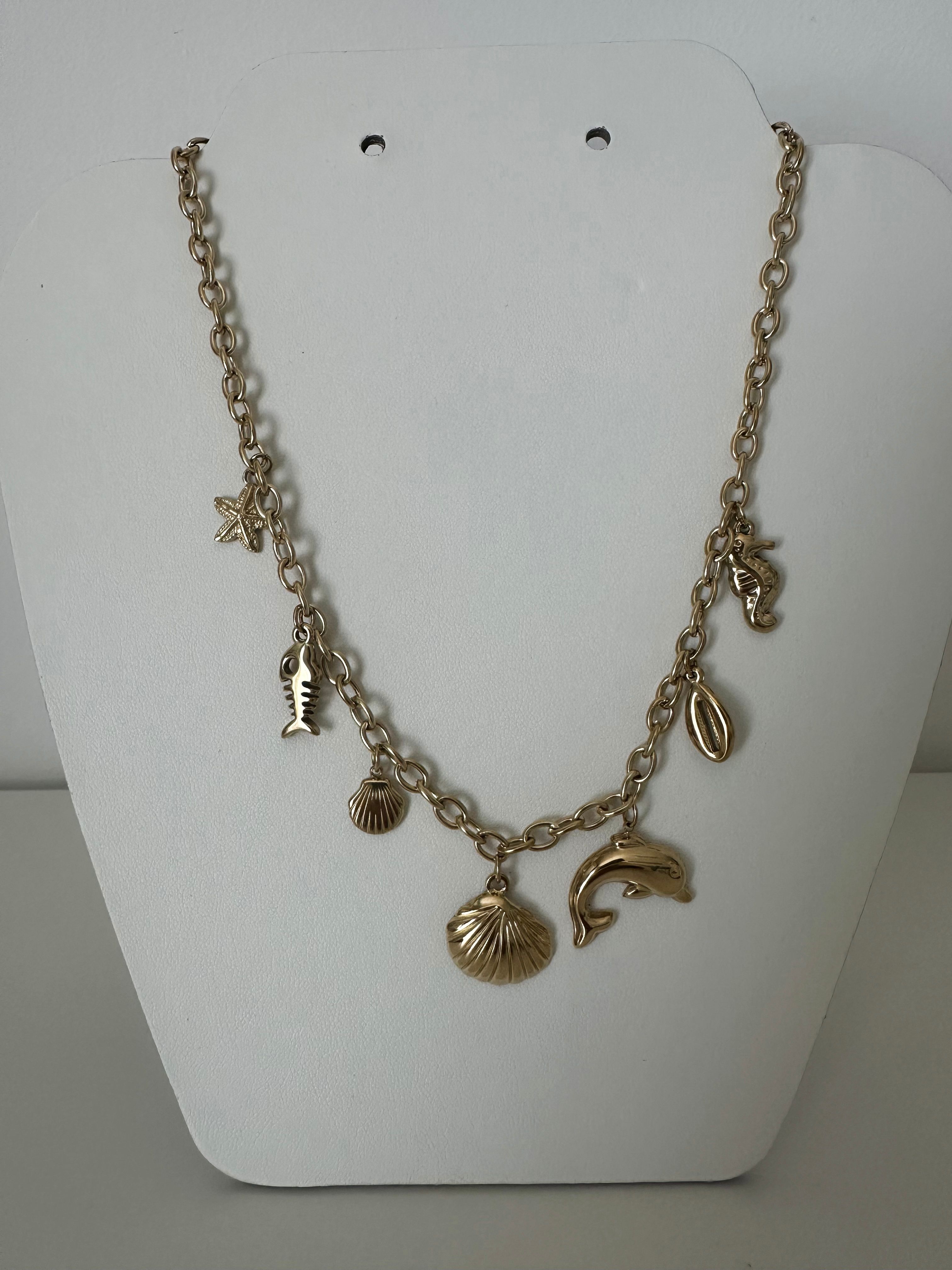 COLLIER DAUPHIN