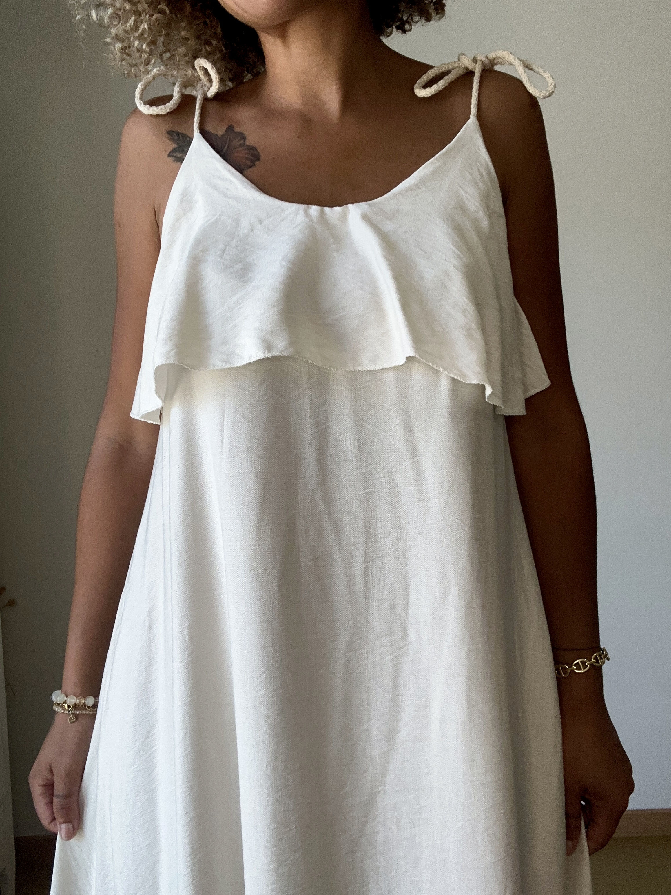 ROBE BELLA  À BRETELLES CORDON BEIGE