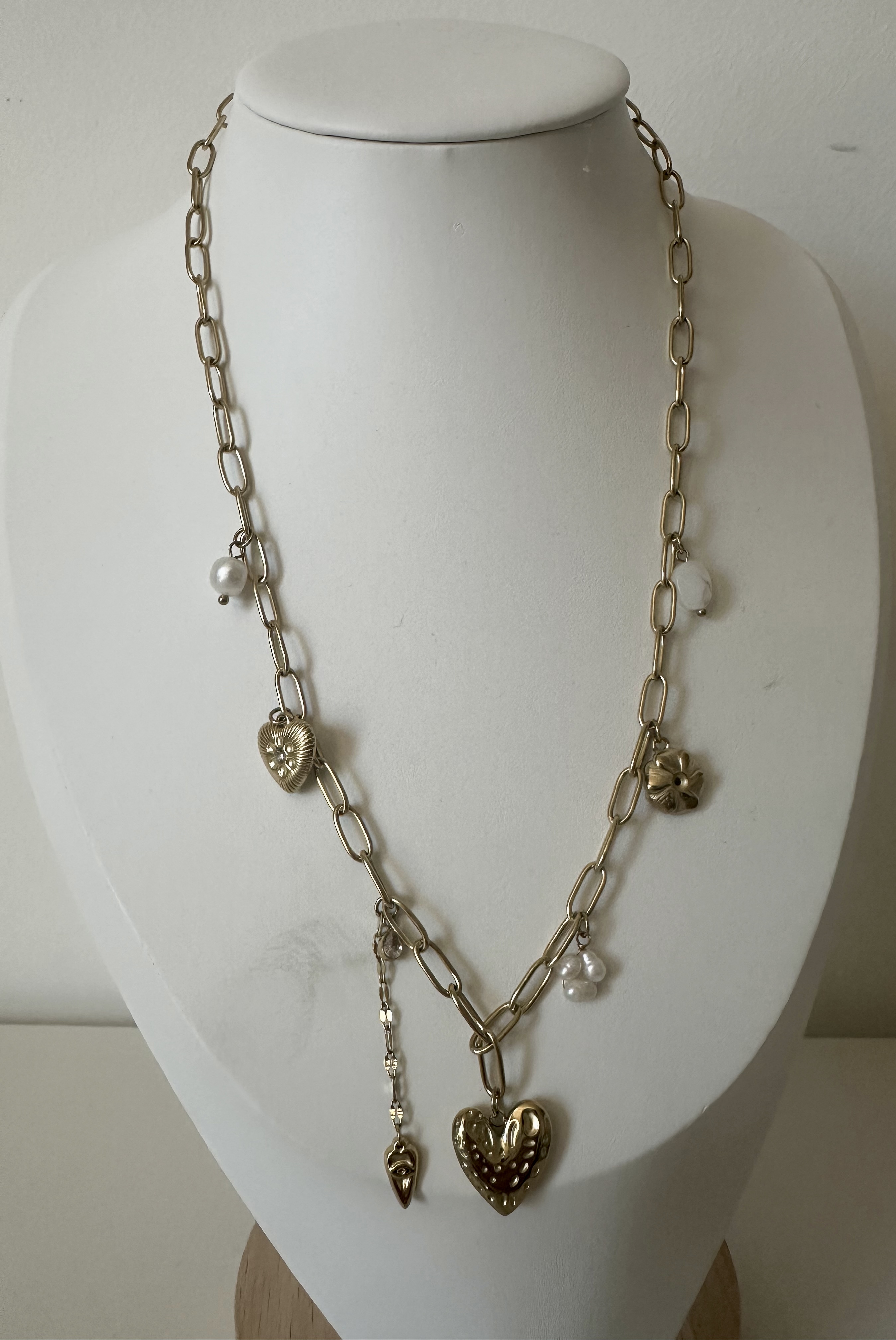 COLLIER COEUR ET PERLES D'EAU DOUCE