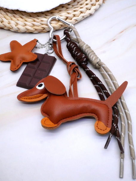 PORTE CLEFS/GRIGRI CHIEN MARRON CLAIR