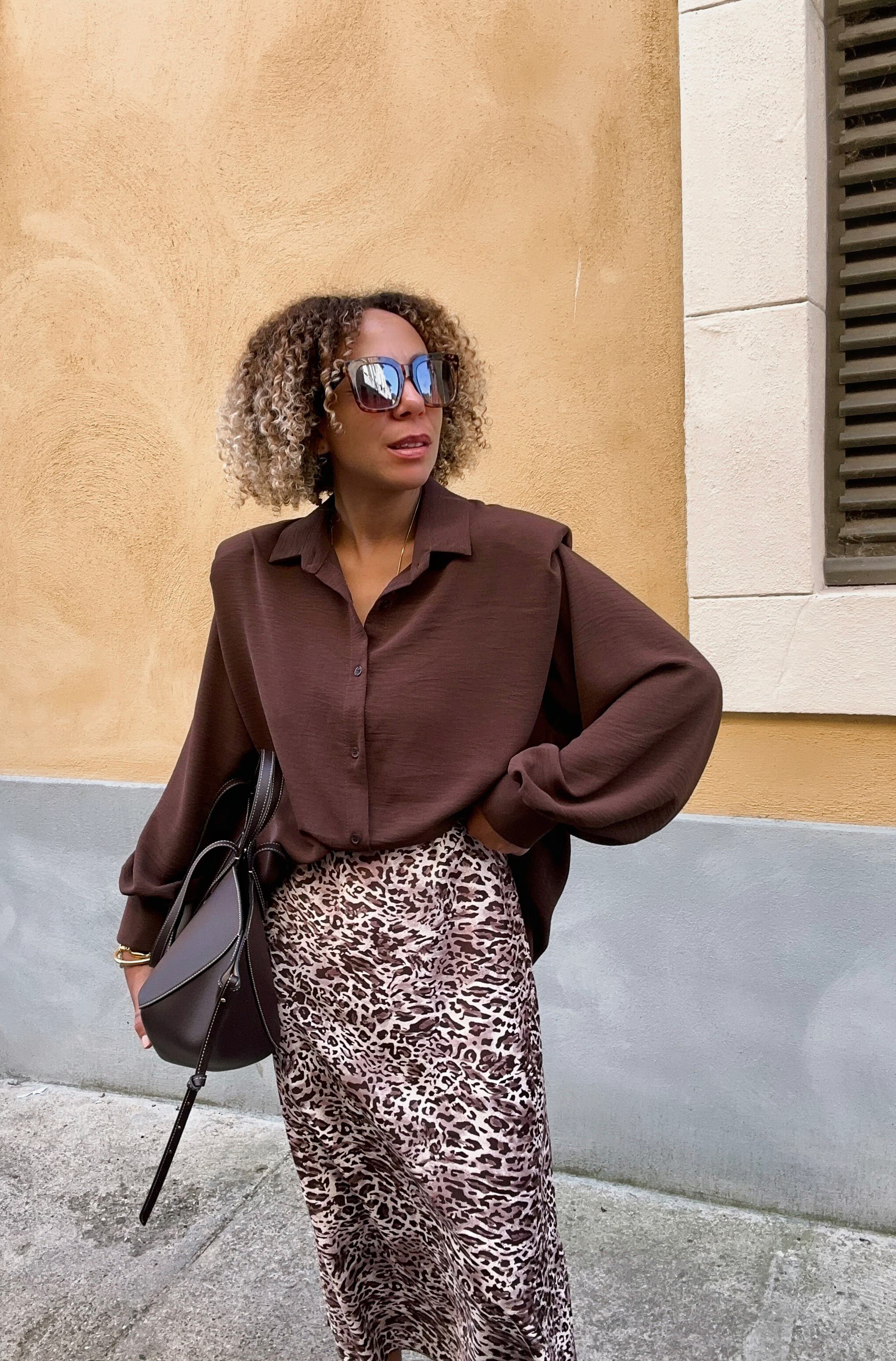 BLOUSE ÉPAULETTE MARRON