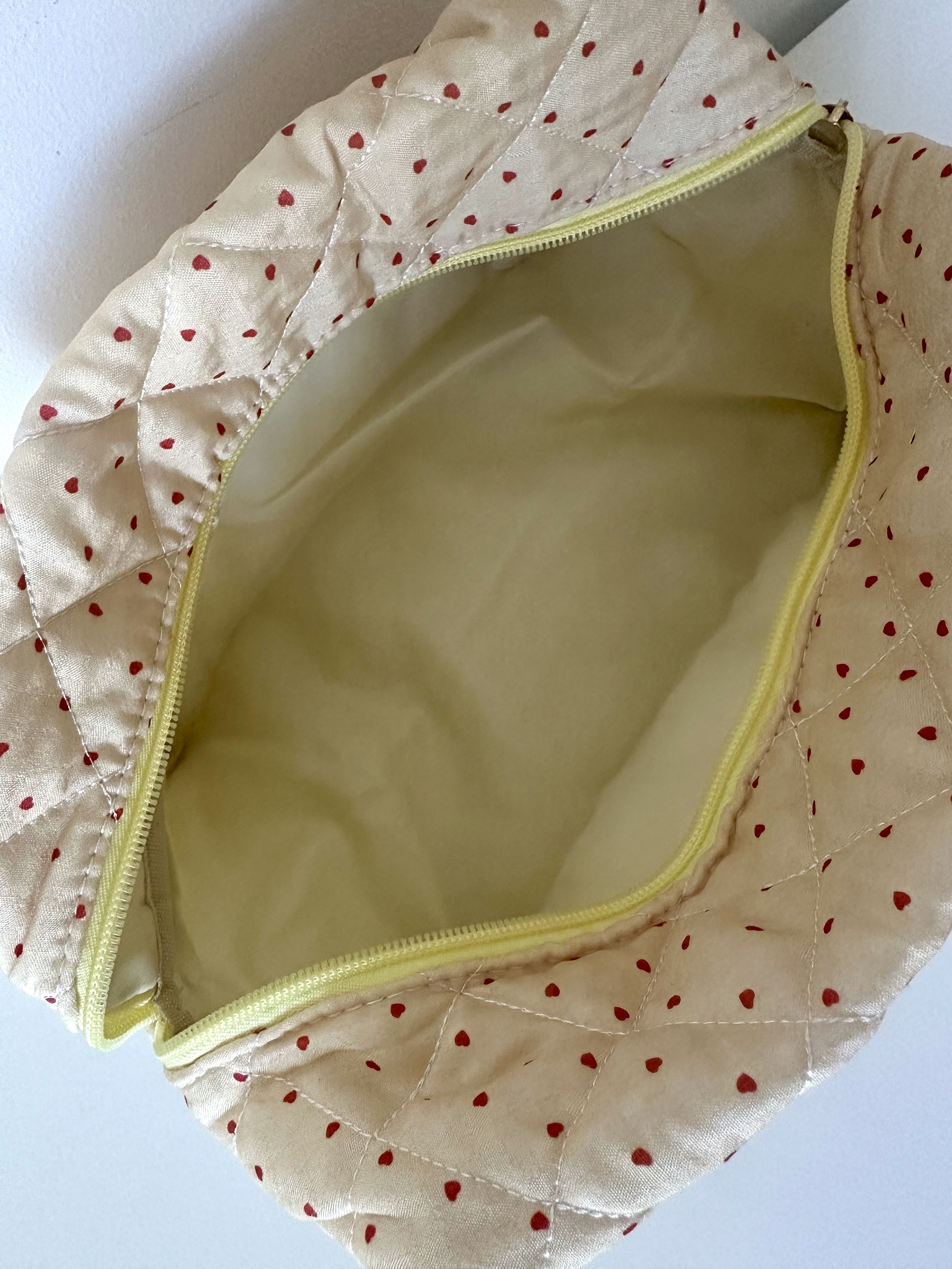 GRANDE TROUSSE JAUNE