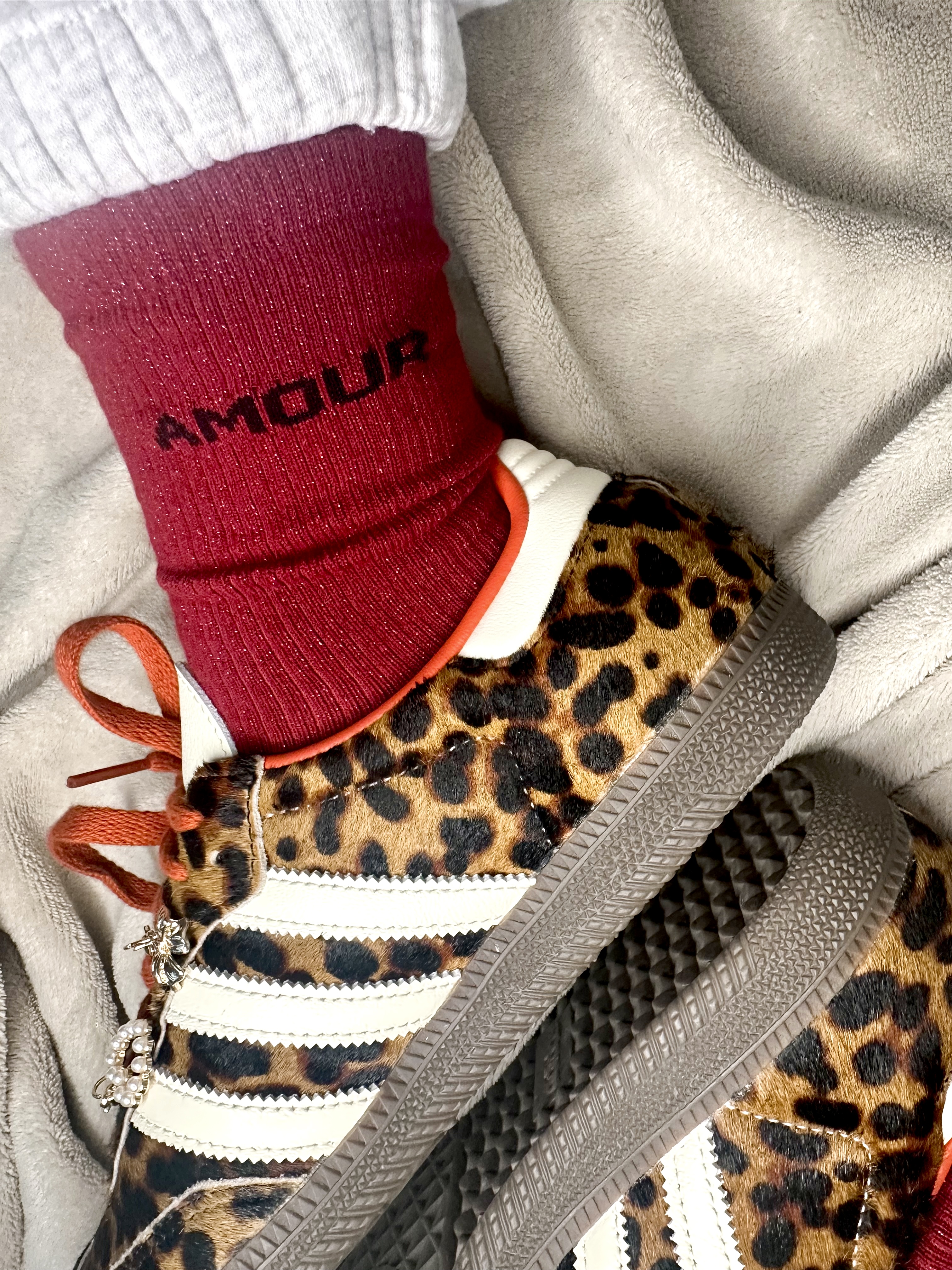 CHAUSSETTES BRILLANTES AMOUR