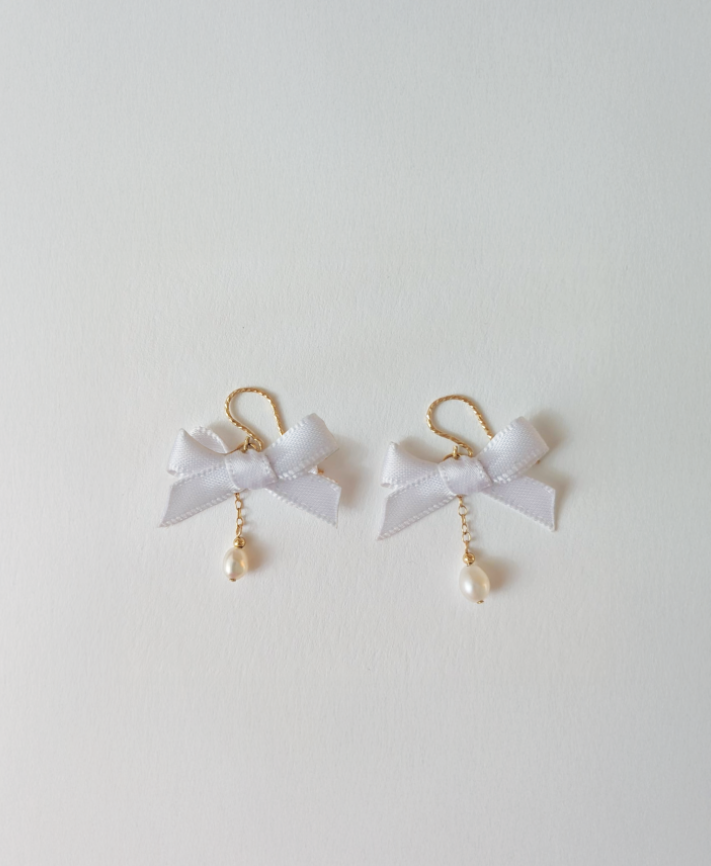 the Collette earrings