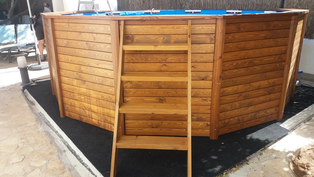 4 Steps Wood Pool Ladder
