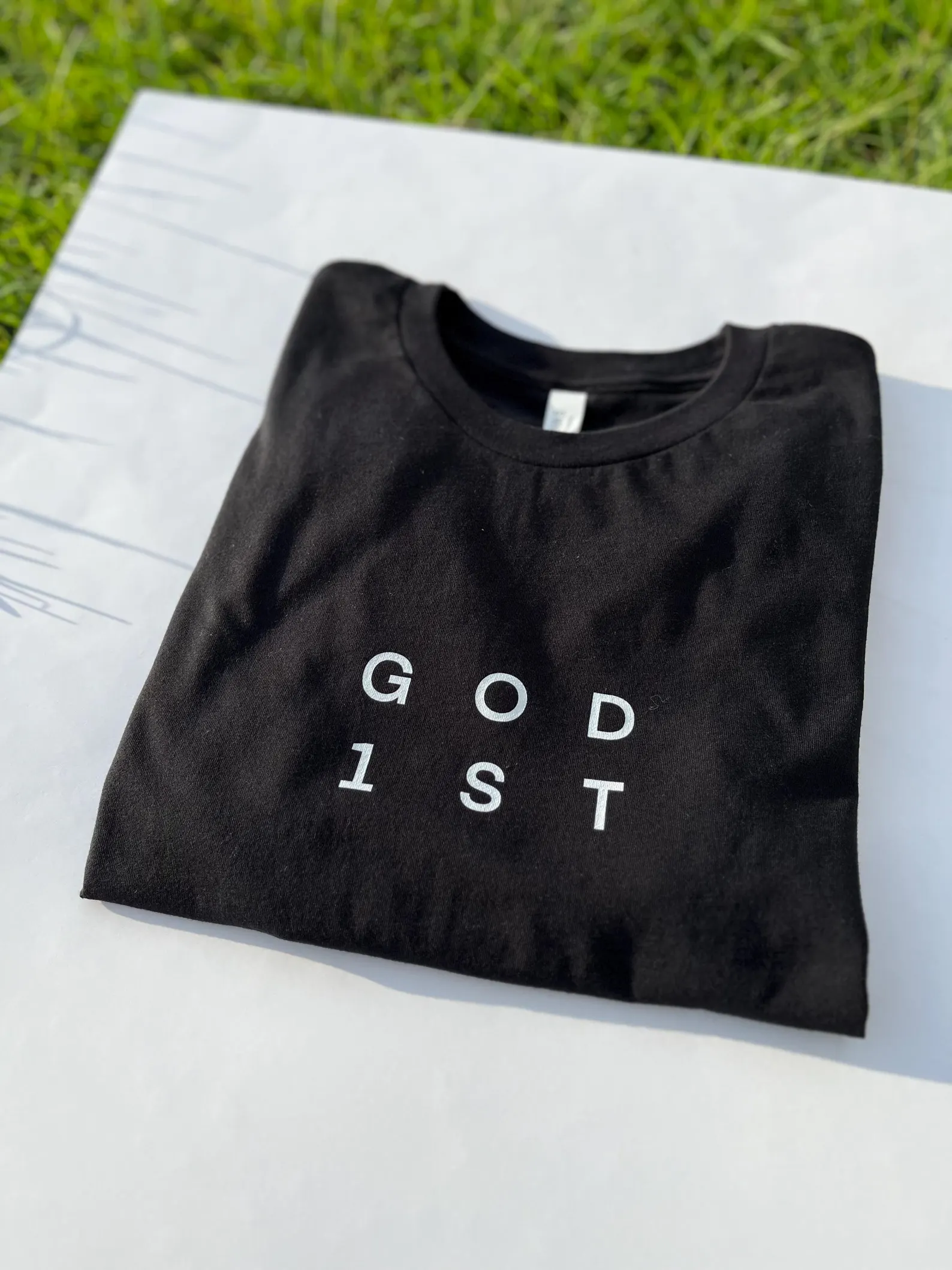 God 1st Christian T-shirt - Unisex Fit