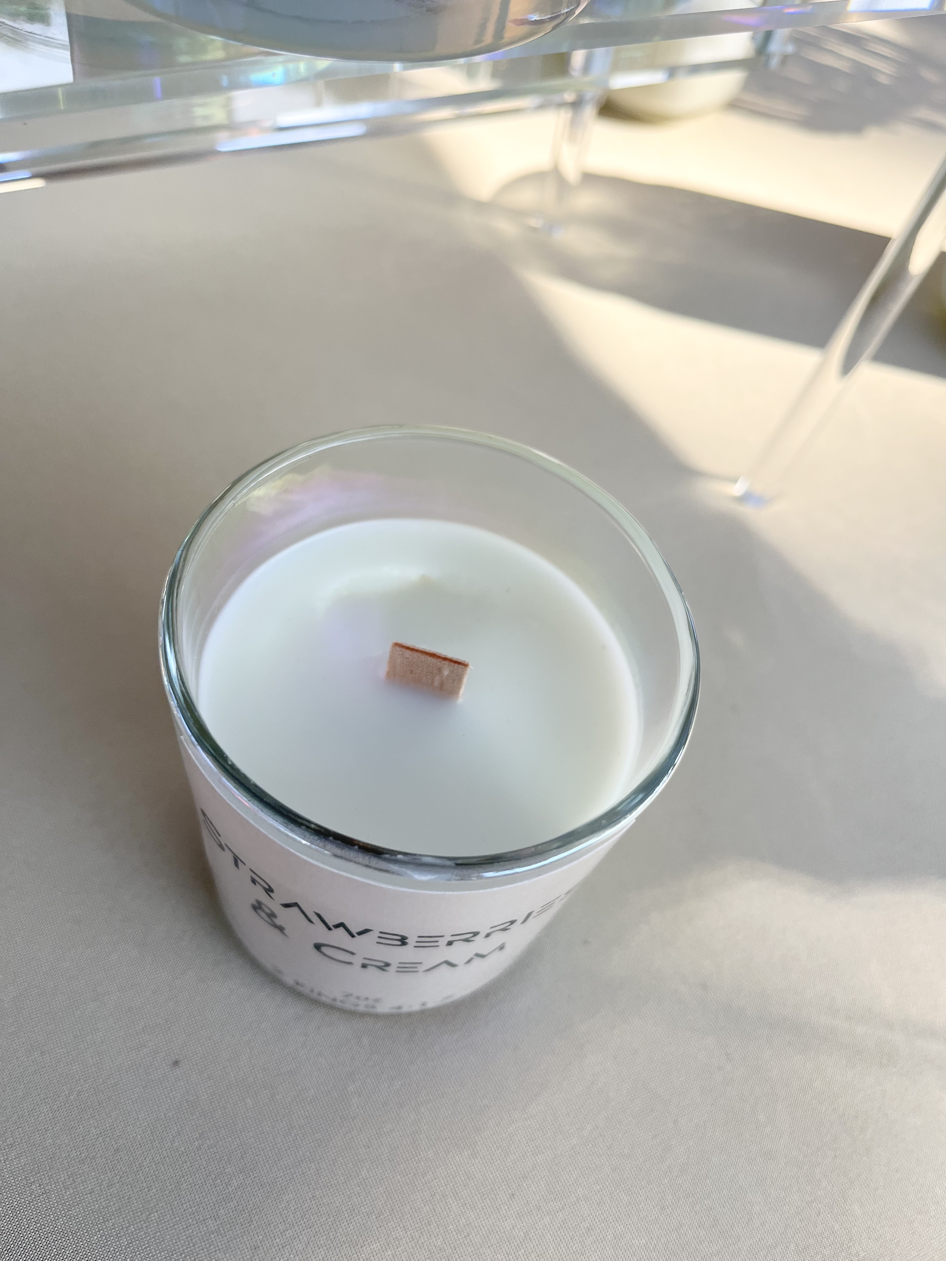 Luxury Candle | Strawberries & Cream | 100% Soy Wax