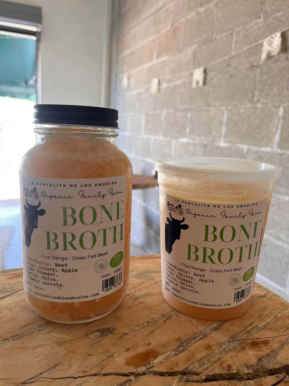 Bone Broth / Caldo de Hueso