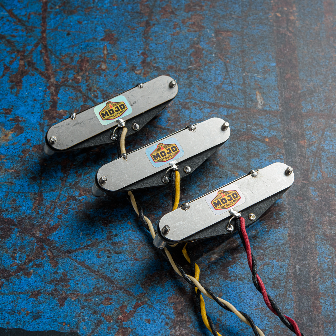 Mojo Stratocaster Sized Gold Foil Pickup Set