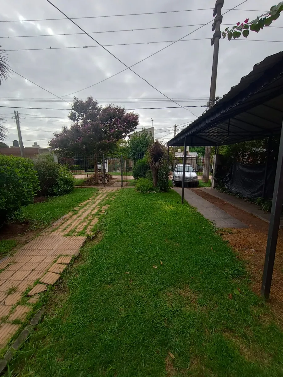 casa en Juan A. Maza 1700, merlo