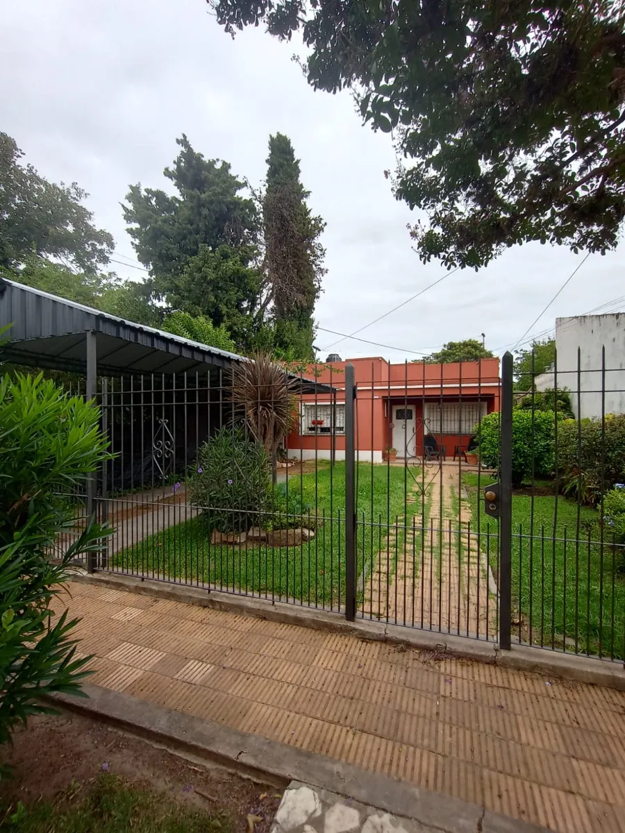 casa en Juan A. Maza 1700, merlo