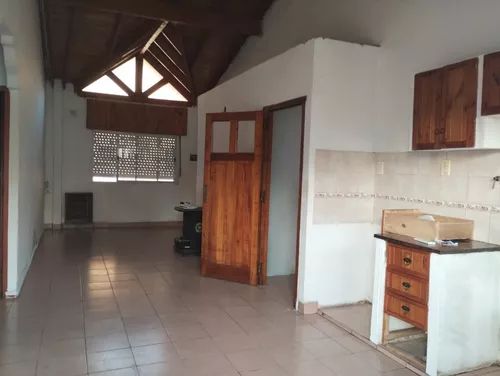 Casa en alquiler en Santiago Del Estero 1200, San A. De Padua