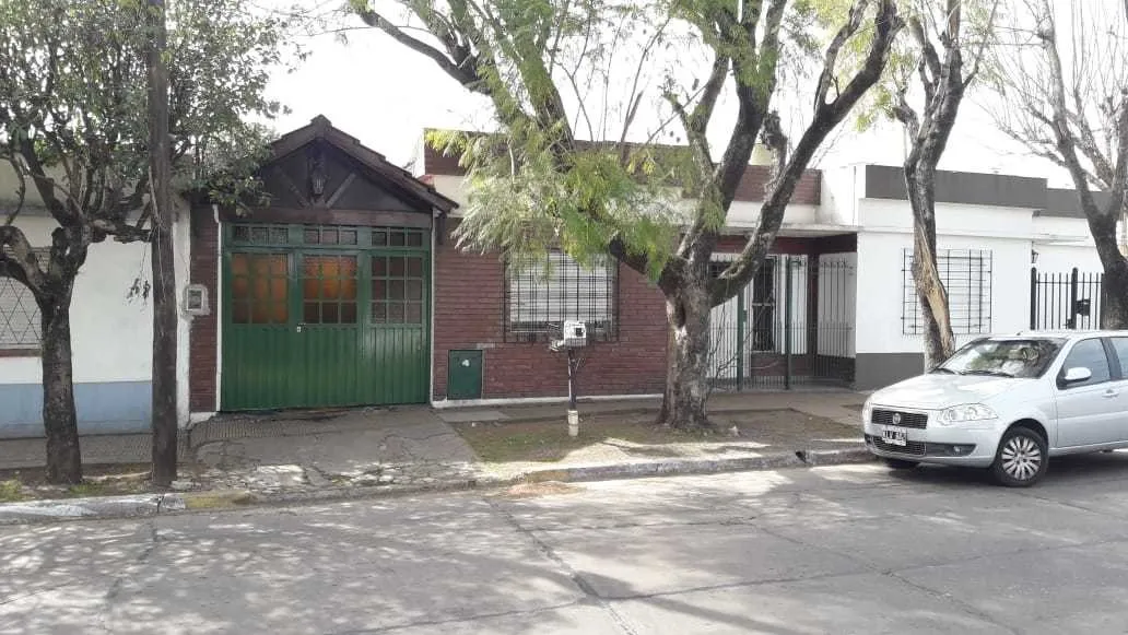 Casa en Alberdi 1600, San Antonio de Padua