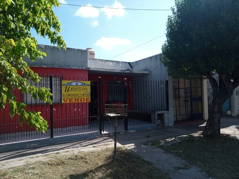Casa tipo PH en Americo Vespucio 300, Libertad