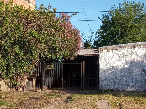 Casa en Avenida Argentina 3900, Merlo