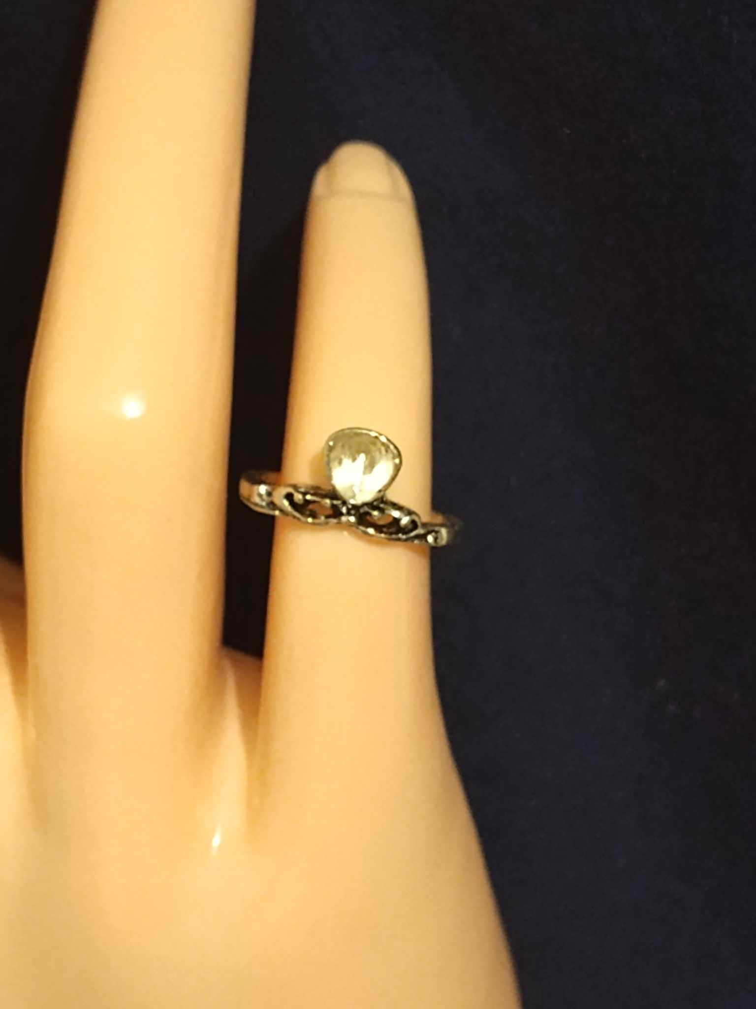 Elegant Clear Stone Ring