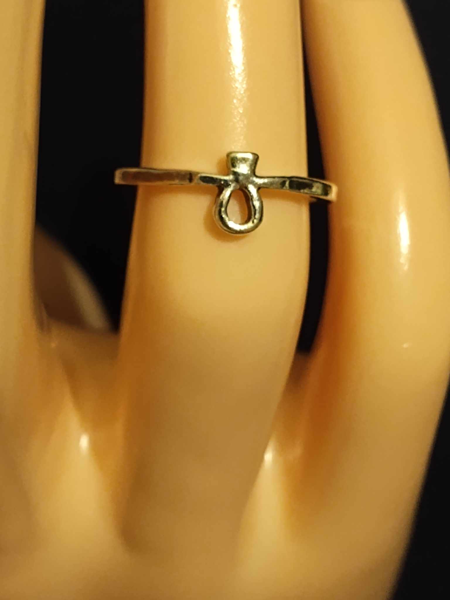  Unique Loop Design Ring