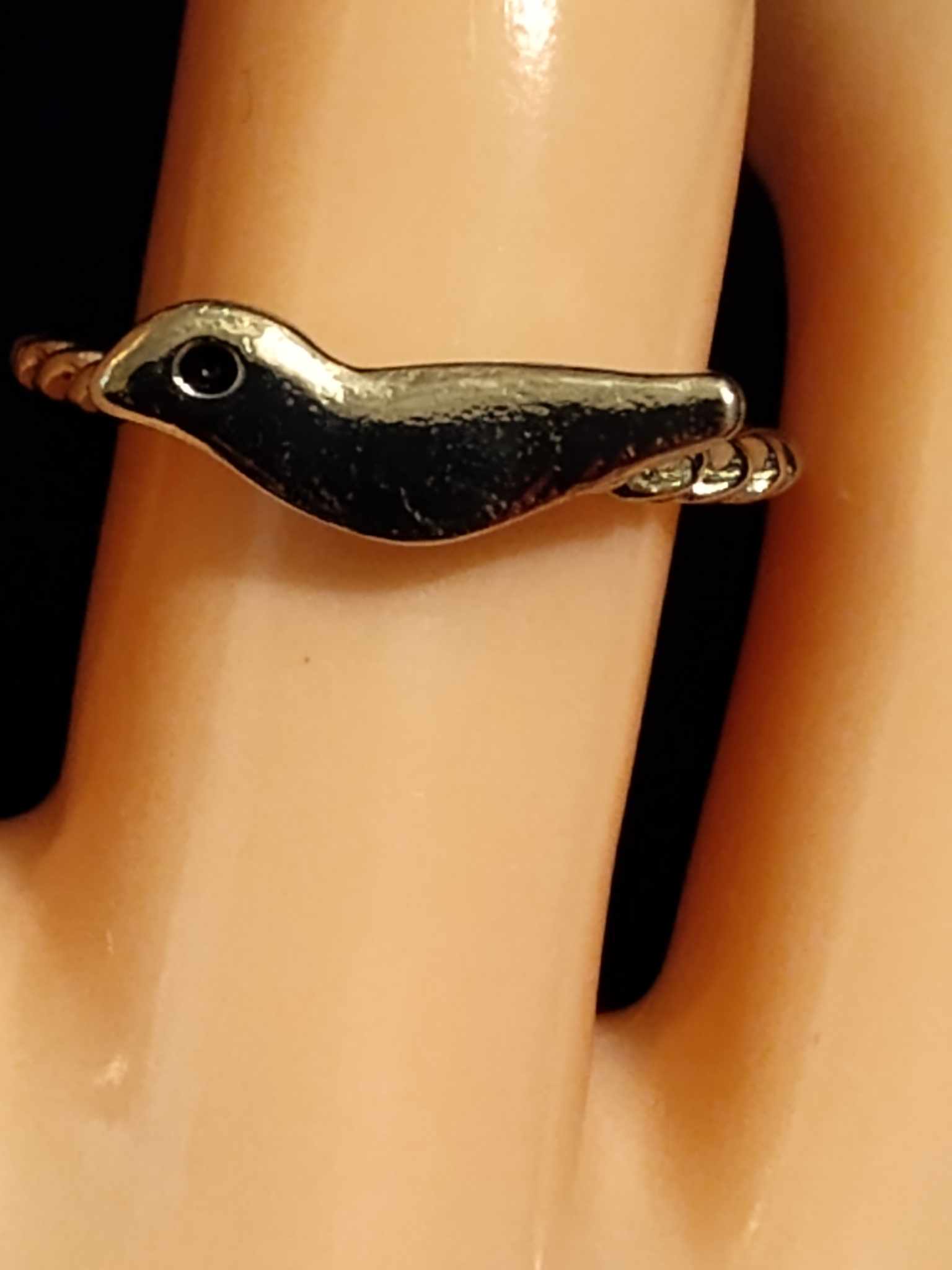 Bird-shaped Ring