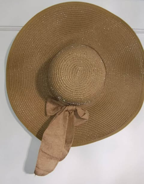 Wide Brim Straw Hat **