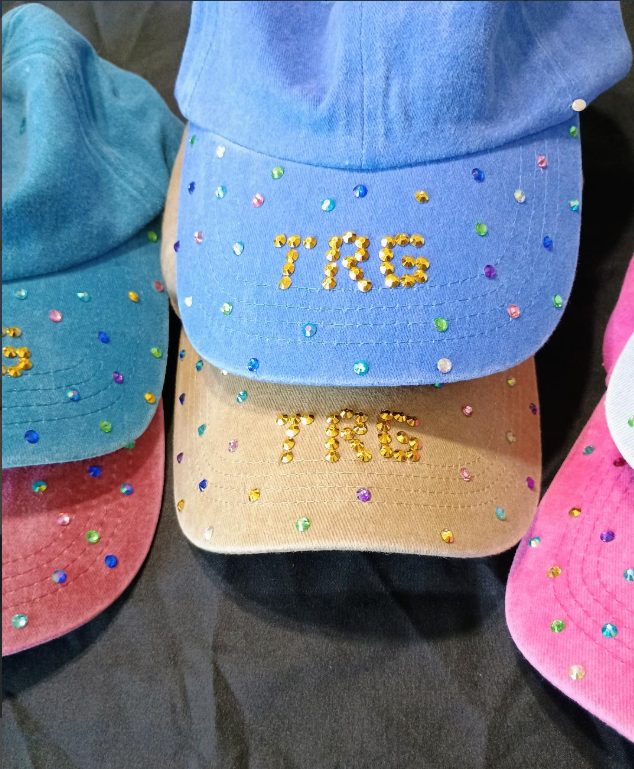 CREATE YOUR OWN CUSTOM BLING HAT 