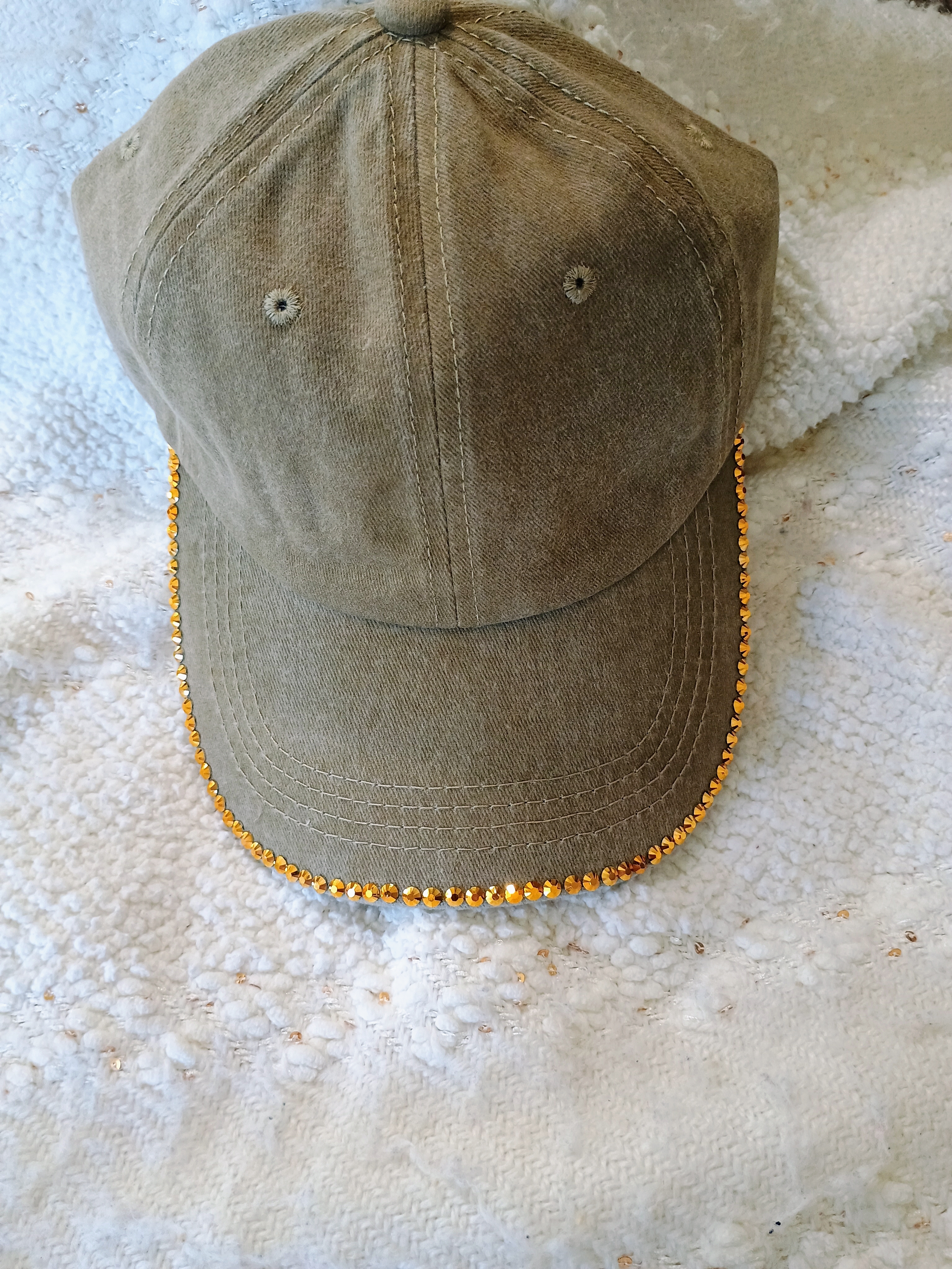 Brown Cap with Golden Beads (w/o symbols)