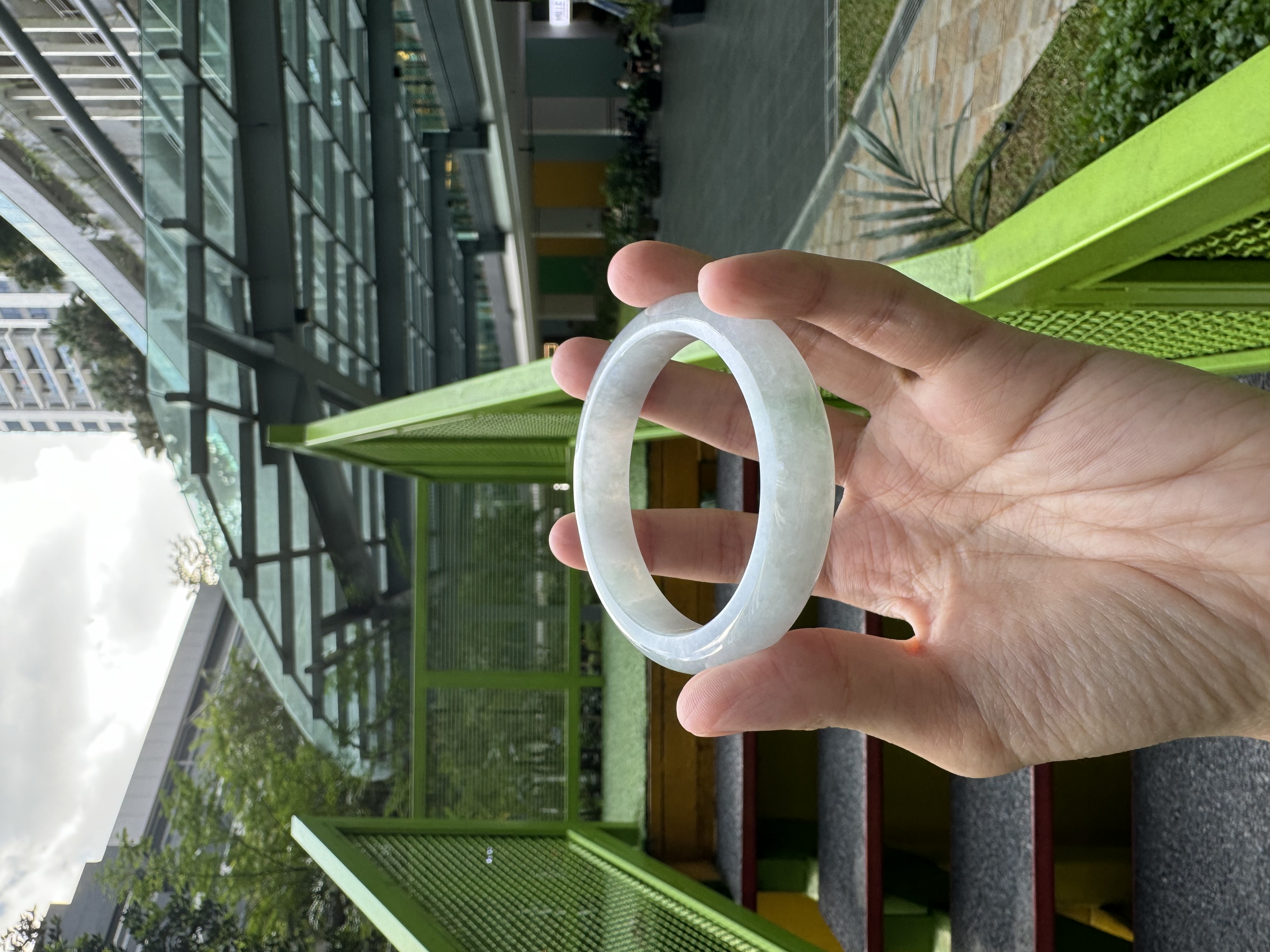 Icy White with Floating Green Jadeite bangle 56mm