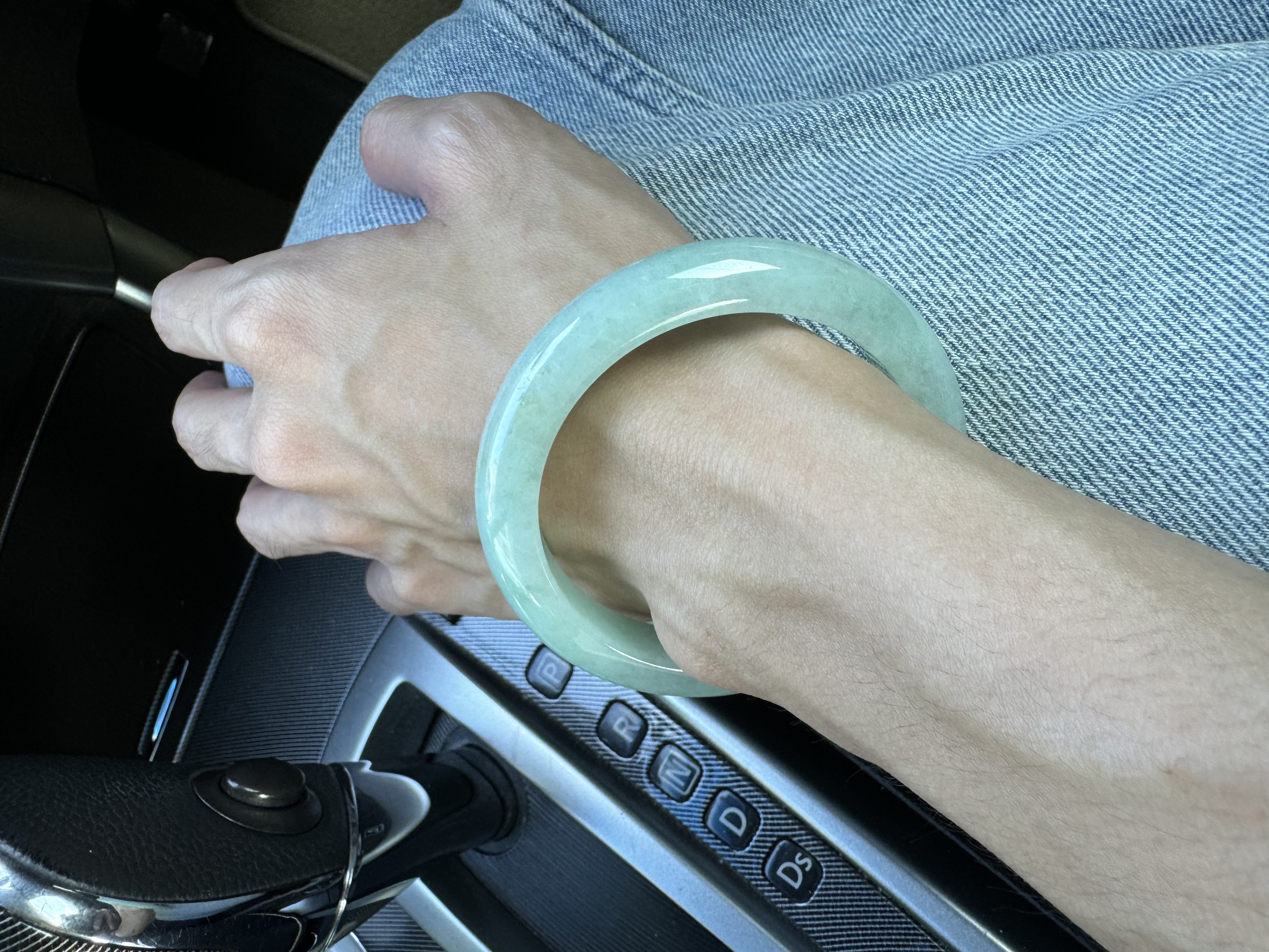 Apple Green Jadeite Bangle 55mm