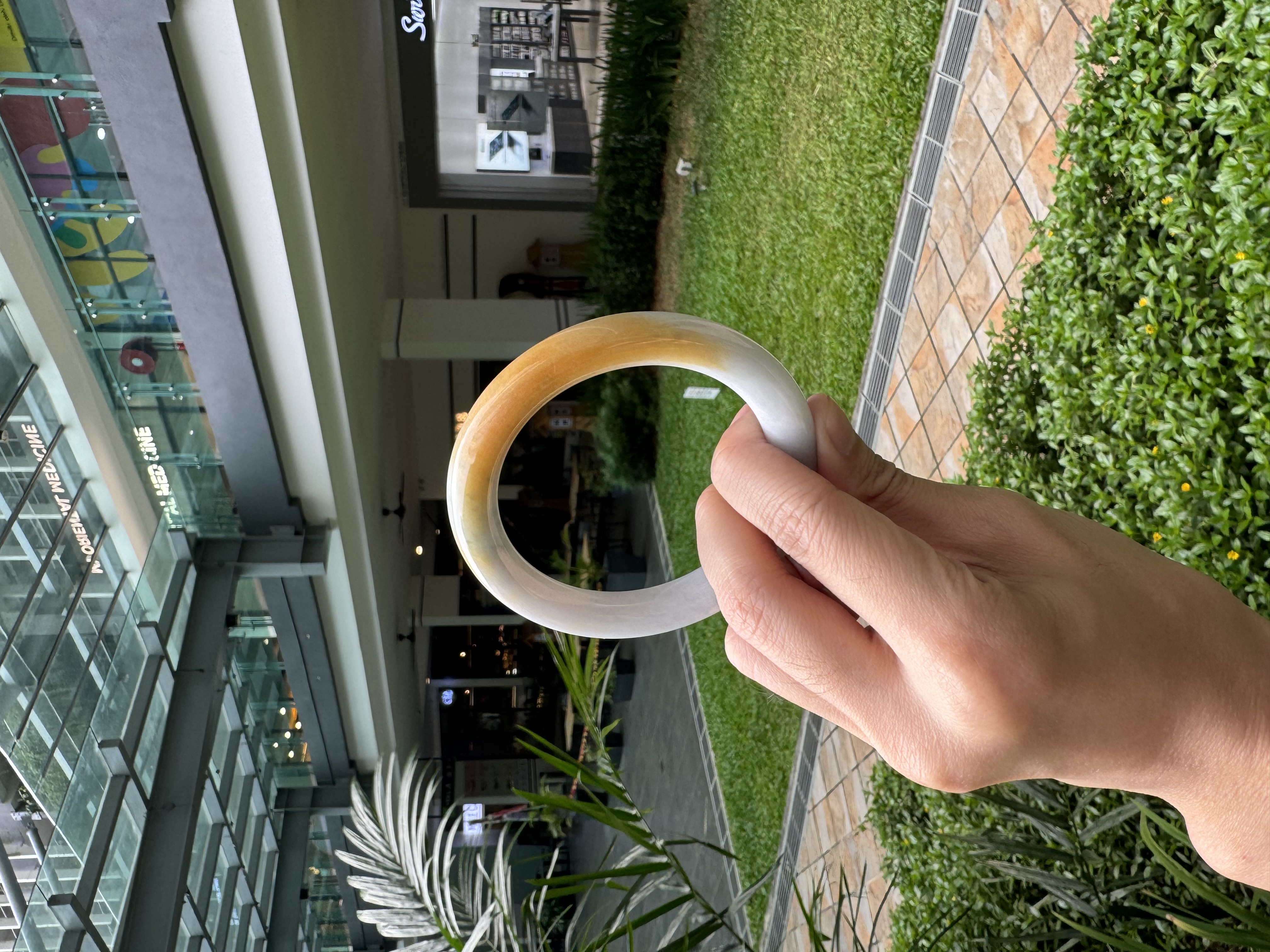 Yellow Jadeite Bangle 59mm