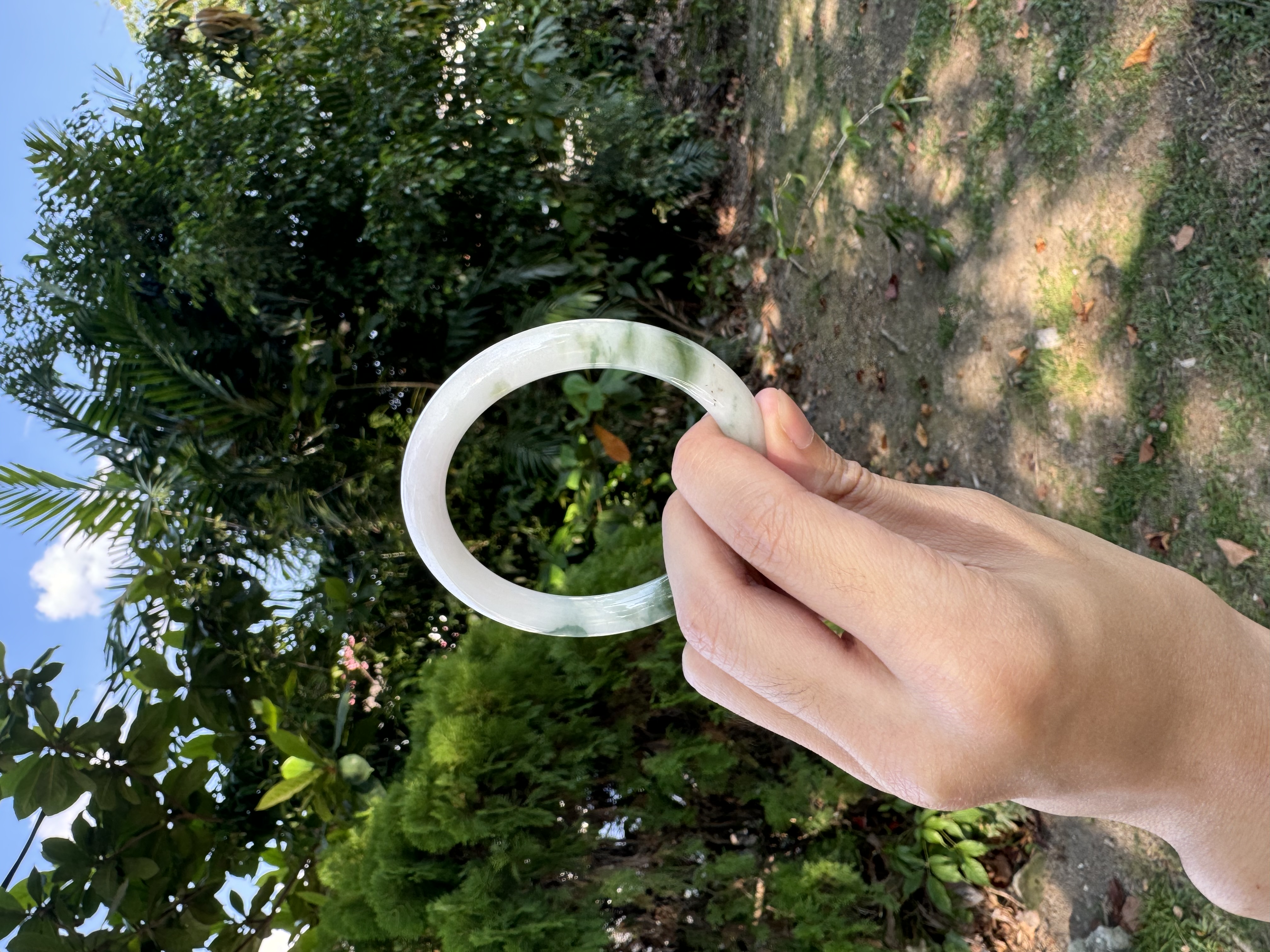 Floral Jadeite Bangle 57mm