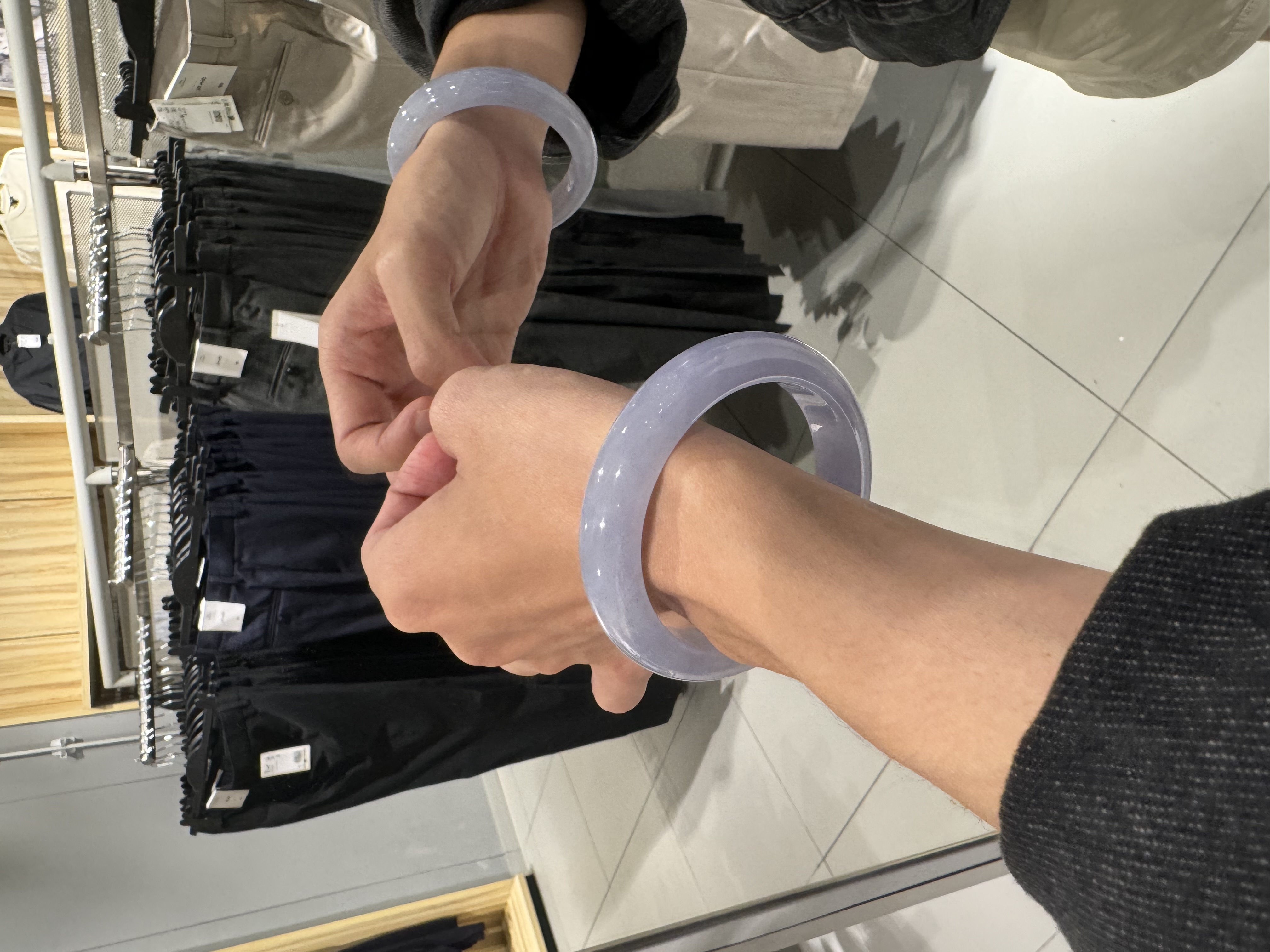 Lavender Jadeite Bangle 54mm