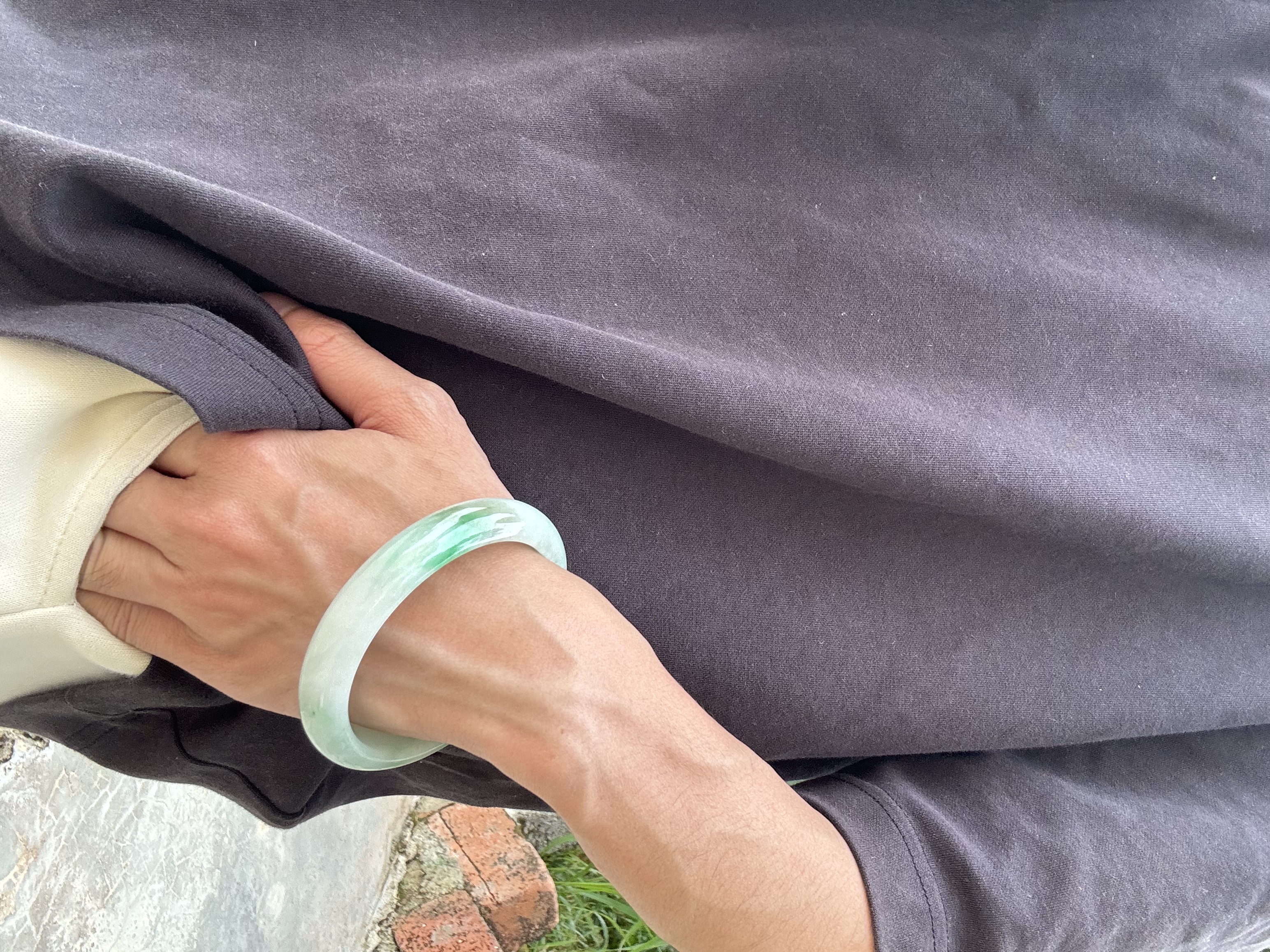 Snowgrass Jadeite Bangle 59mm