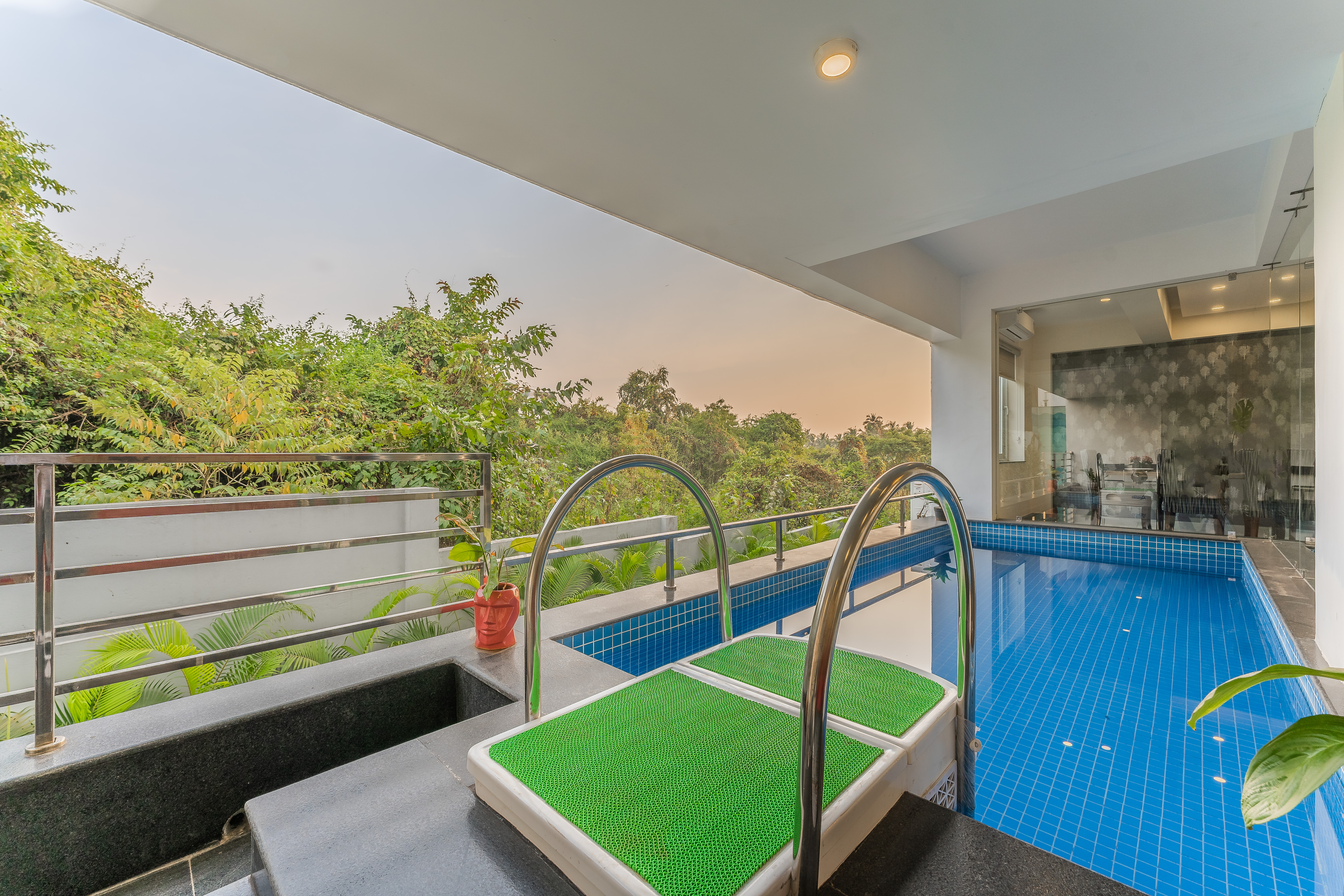 Luxury 4BHK Apartment with Private Pool