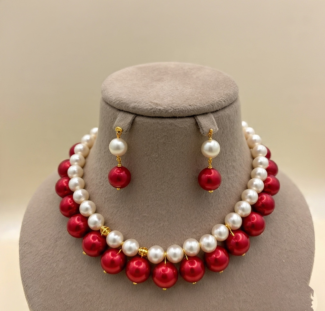 Elegant Red and White Pearl Jewelry Set
