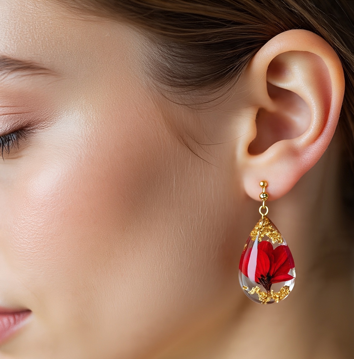 Resin Teardrop Pressed Flower Earring