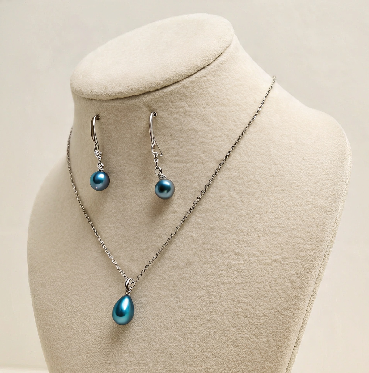 Blue Pearl Jewelry Set
