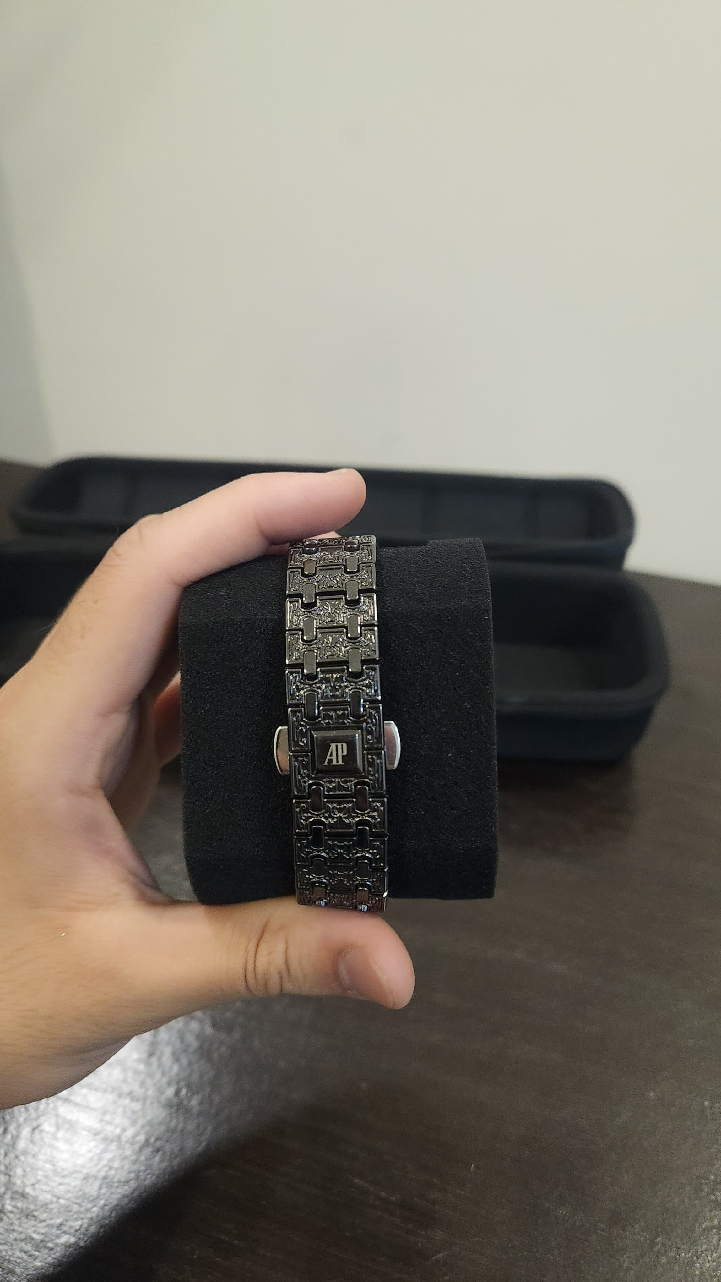 AP LIMITED EDITION