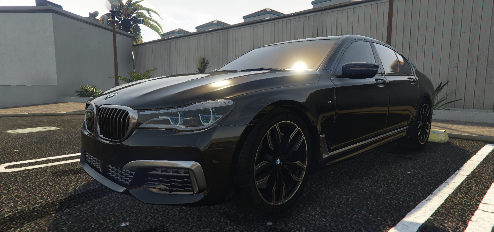 BMW M760i XDrive V12