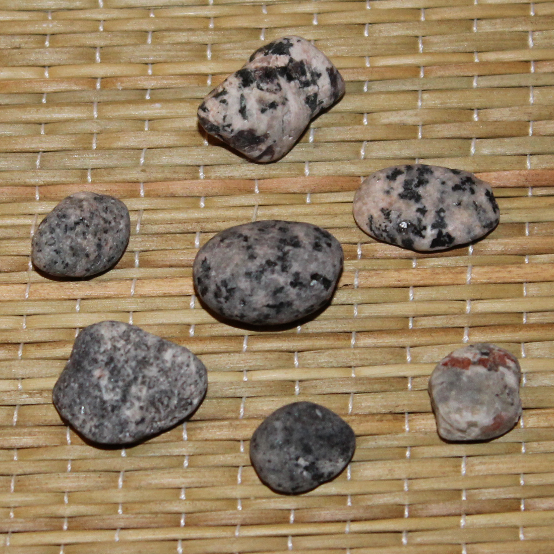 Set of Small Yooperlite Rocks Weighs 0.4 Ounces