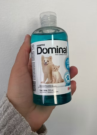 Shampoo Dominal para pulgas y garrapatas