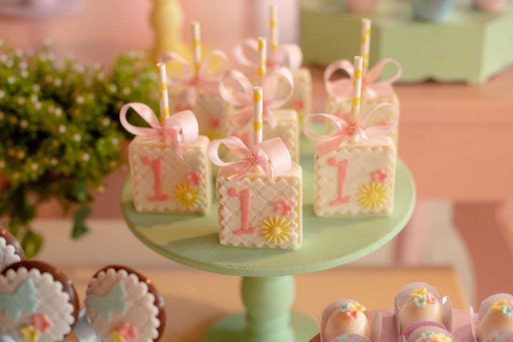 Pão de Mel ou Bolo no Palito