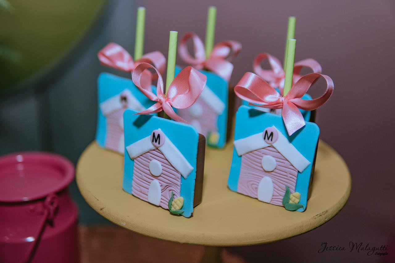 Pão de Mel ou Bolo no Palito