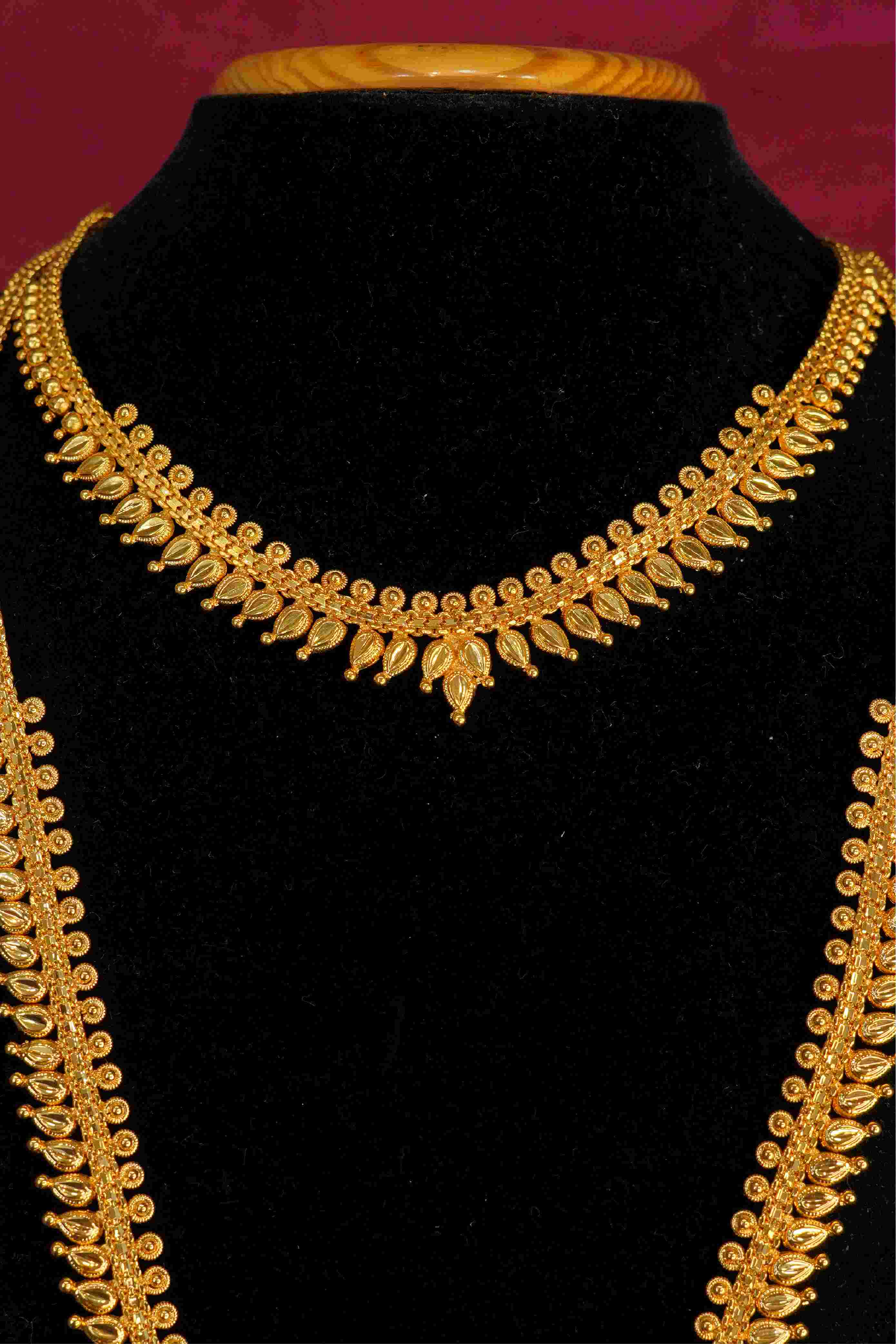 Manga Maalai (Medium) Impon Gold Plated