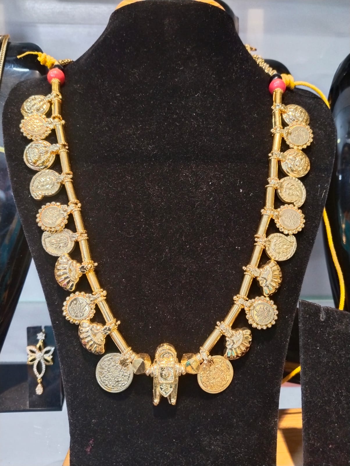 43 urukkal mangalyam