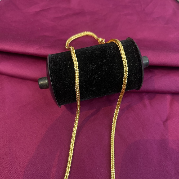 Saradu Chain Gold plated (Medium)