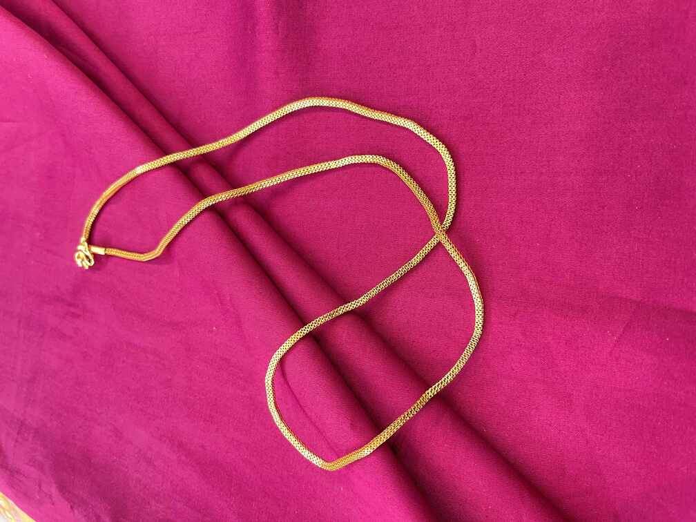 Nice Saradu Chain Gold plated